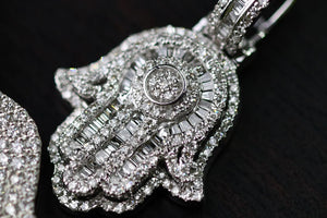 
                  
                    Hamza Hand Pendant - VS high quality diamonds
                  
                
