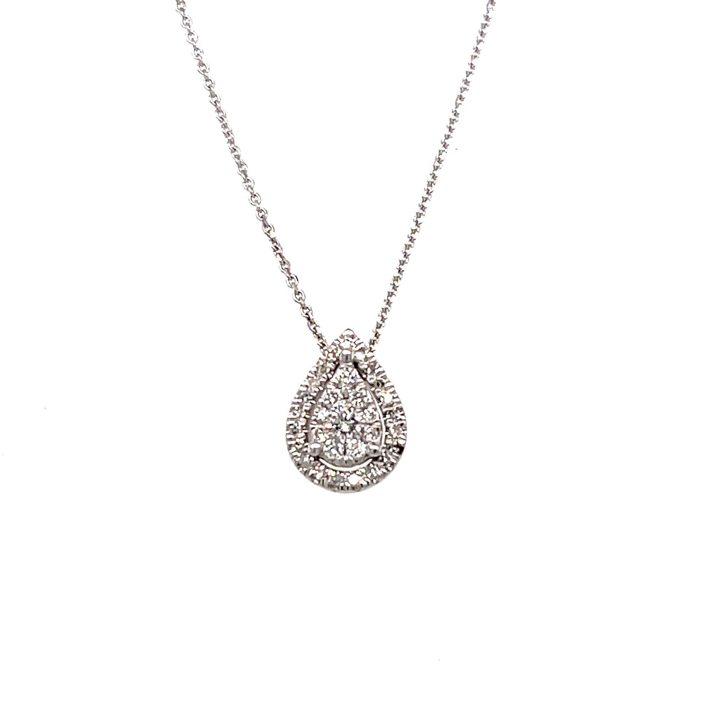 Pear shape diamond pendant with necklace